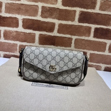 Gucci Satchel Bags